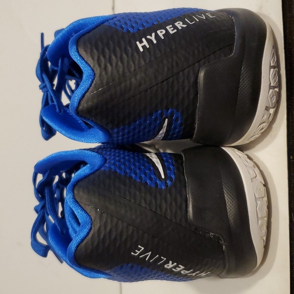 Nike Hyperlive Sneakers Mens Size 13.5 - Picture 3 of 9